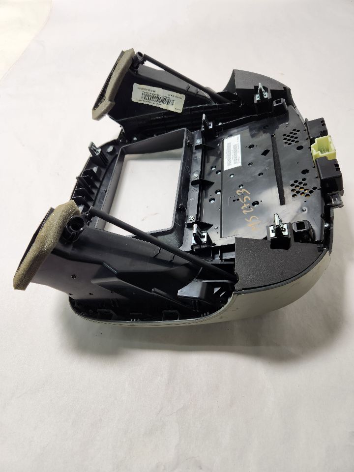 2013 BUICK LACROSSE 6 cyl Gas Flex Fuel 3.6 Radio Audio - 386198 — photo 3