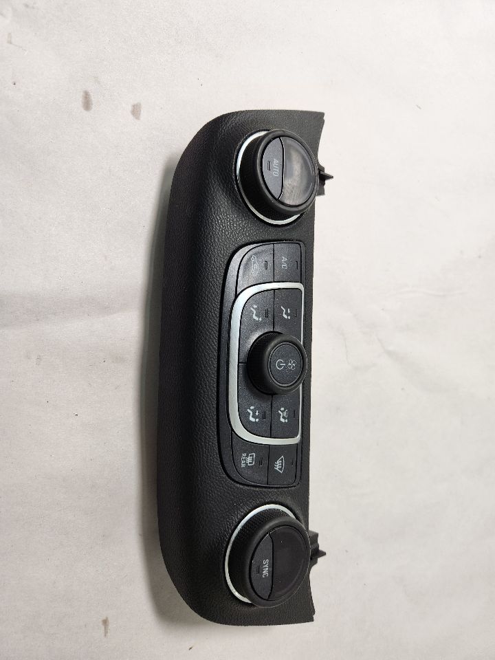 2017 CHEVROLET IMPALA 4cyl Gasoline 2.5 DOHC TEMP CONTROL - 386222