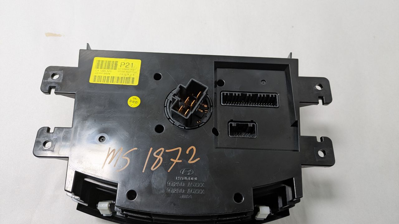 2014 HYUNDAI ELANTRA 4cyl Gasoline 2.0 TEMP CONTROL - 386233 — photo 3