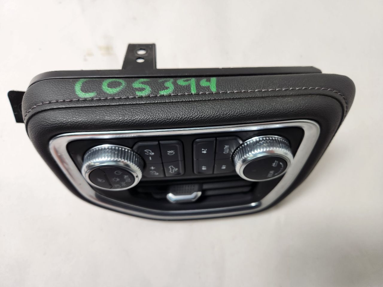 2022 GMC SIERRA 2500 PICKUP 6.6L 8cyl Turbo Diesel HEADLAMP MOTOR - 386286 — photo 2