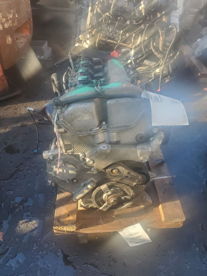 2010 CHEVROLET MALIBU 4Cyl Gas Flex Fuel 2.4 ENGINE ASSEMBLY - 386447