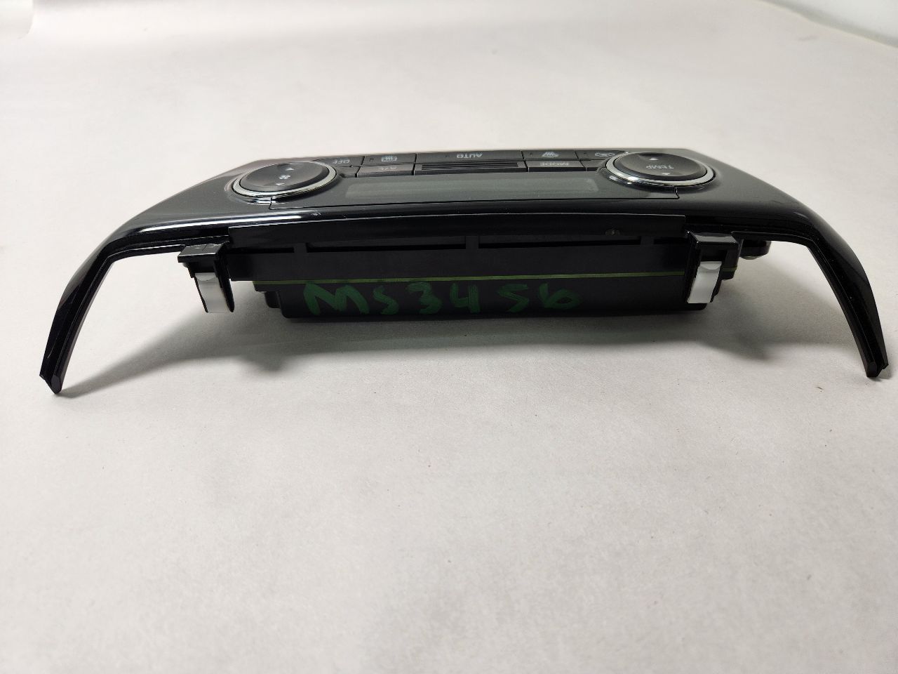 2020 MITSUBISHI ECLIPSE CROSS 1.5L 4cyl Turbo Gasoline TEMP CONTROL - 386597 — photo 3