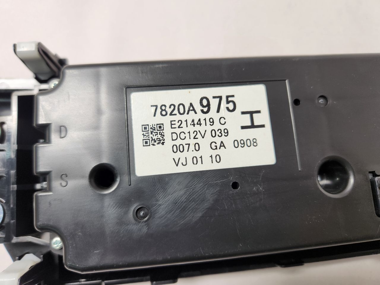 2020 MITSUBISHI ECLIPSE CROSS 1.5L 4cyl Turbo Gasoline TEMP CONTROL - 386597 — photo 6