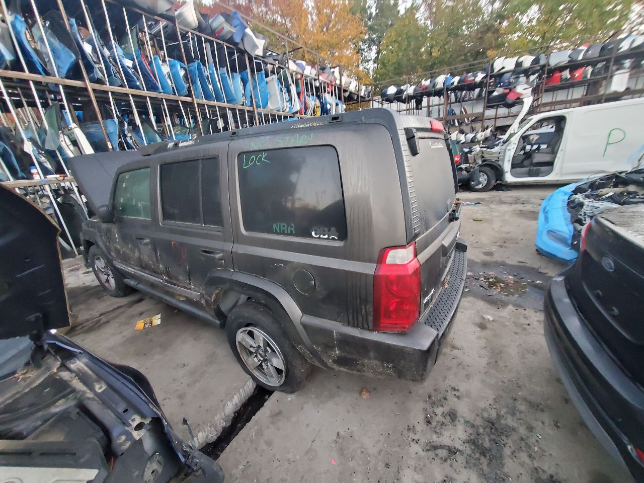 2006 JEEP COMMANDER 6cyl Gasoline 3.7 FRAME - 386668