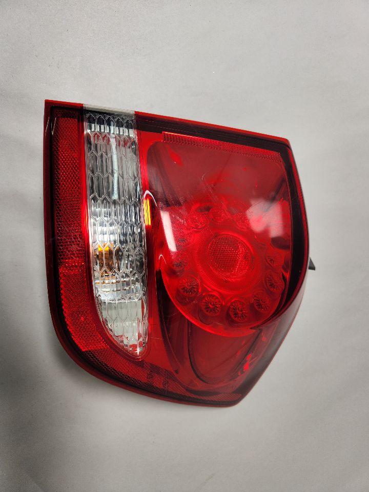 2011 DODGE JOURNEY 6 cyl Gas Flex Fuel 3.6 Right TAIL LAMP - 386752