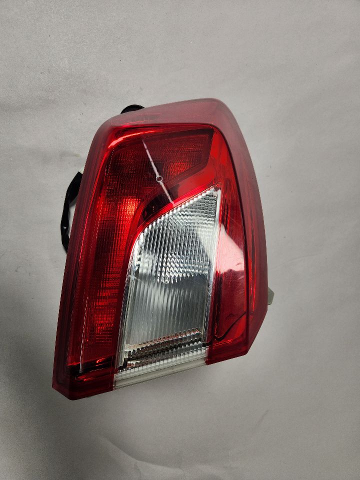 2017 CHEVROLET CRUZE 4cyl Gasoline Turbo 1.4 Left TAIL LAMP - 386753