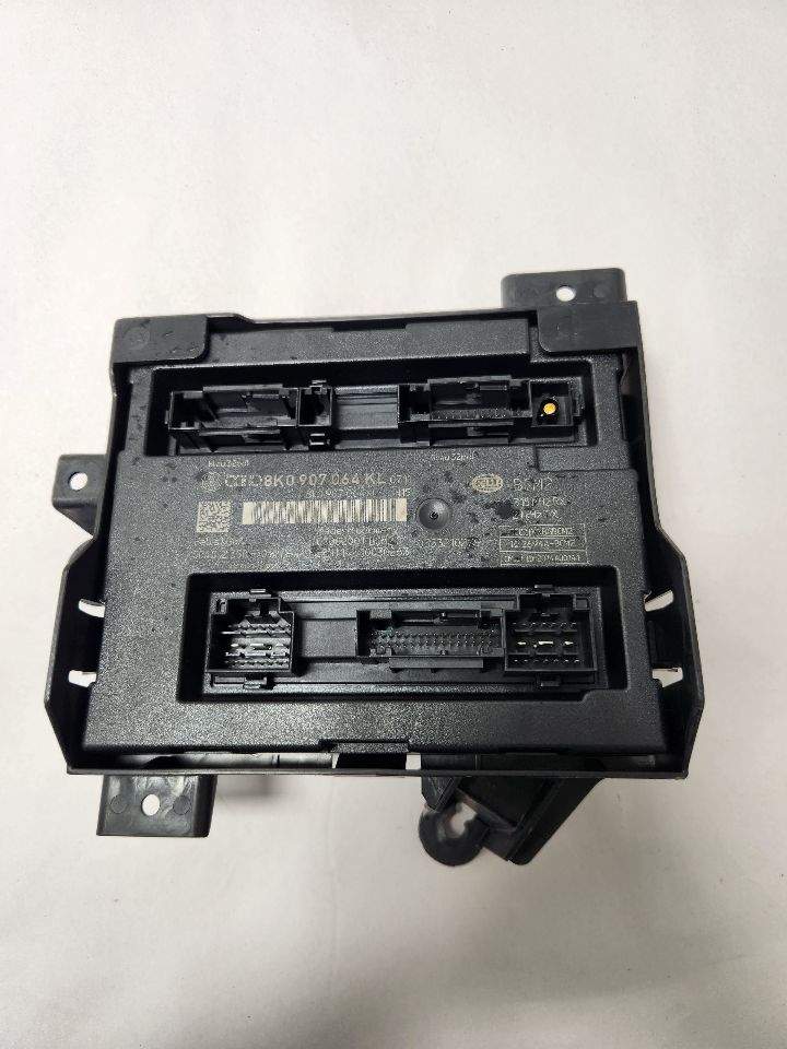 2015 AUDI A4 Chassis Cont Mod - 386770