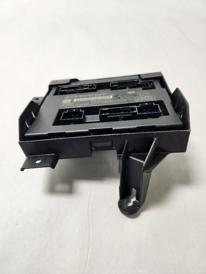 2015 AUDI A4 Chassis Cont Mod - 386770 — photo 2