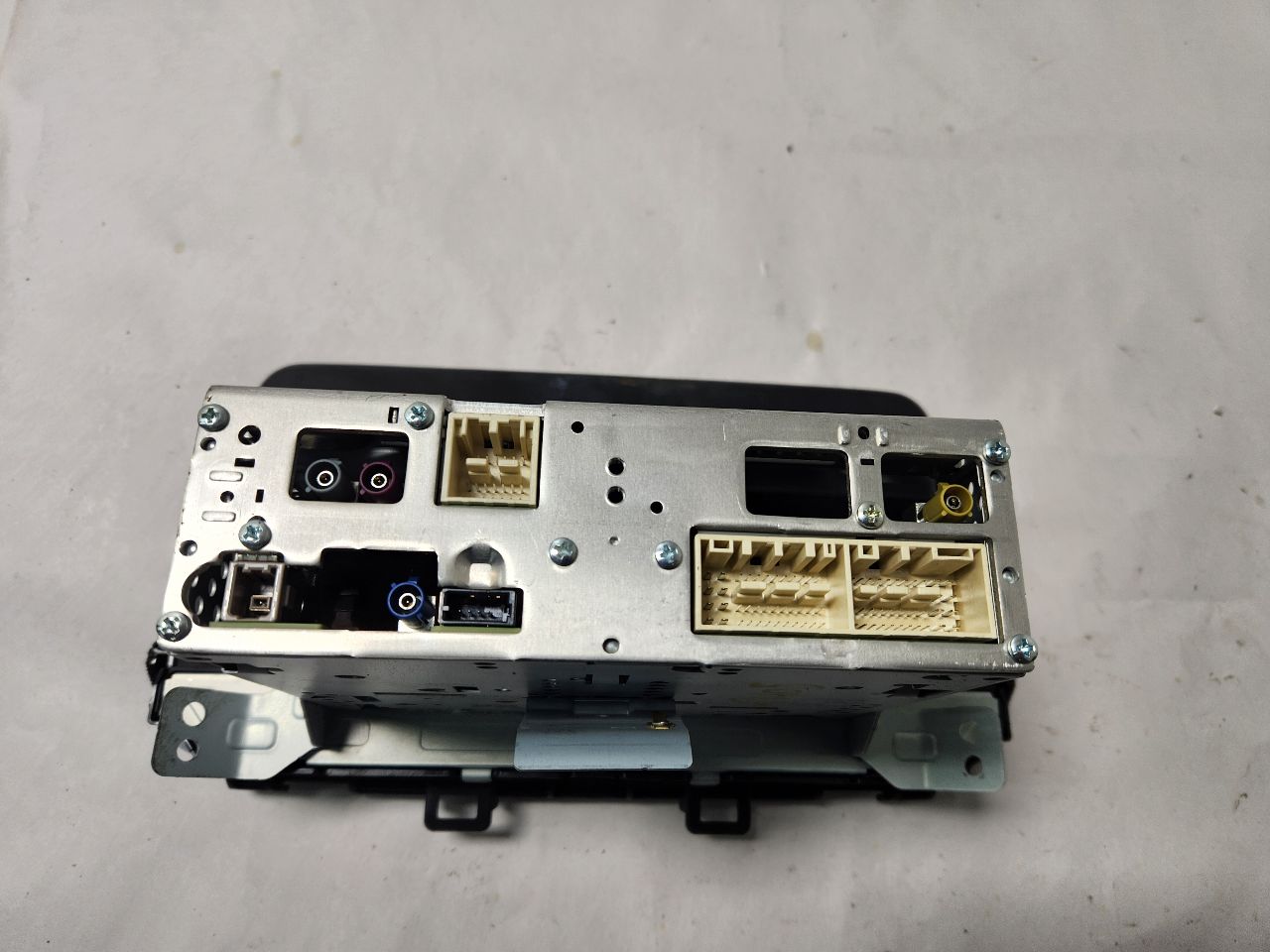 2023 HYUNDAI KONA 2.0L 4cyl Gasoline Radio Audio - 387159 — photo 2