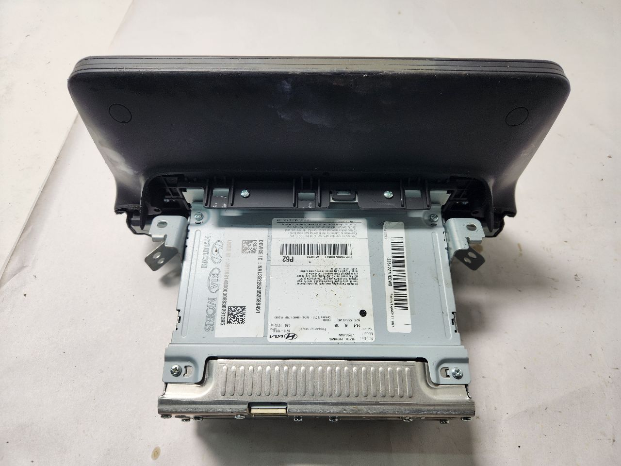2023 HYUNDAI KONA 2.0L 4cyl Gasoline Radio Audio - 387159 — photo 3