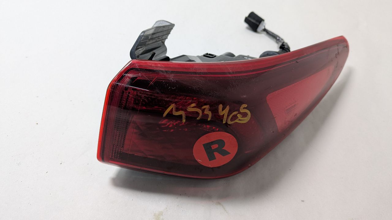 2023 HYUNDAI KONA 2.0L 4cyl Gasoline Right TAIL LAMP - 387160