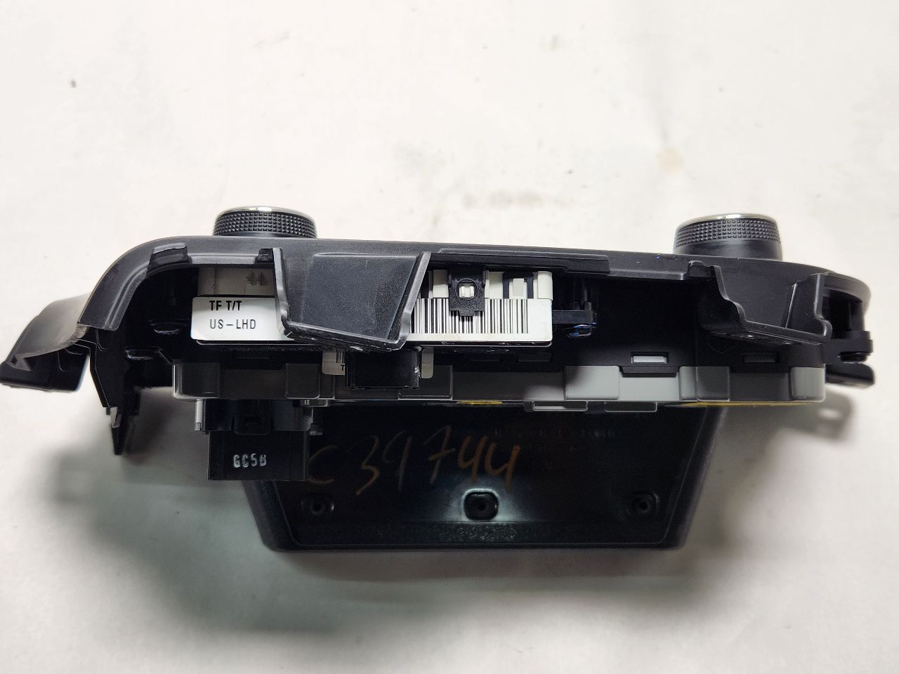 2011 KIA OPTIMA 4cyl Gasoline 2.4 TEMP CONTROL - 387195 — photo 6