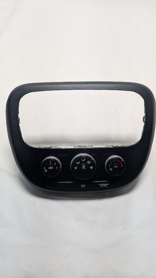 2014 KIA SOUL 4cyl Gasoline 1.6 TEMP CONTROL - 387208