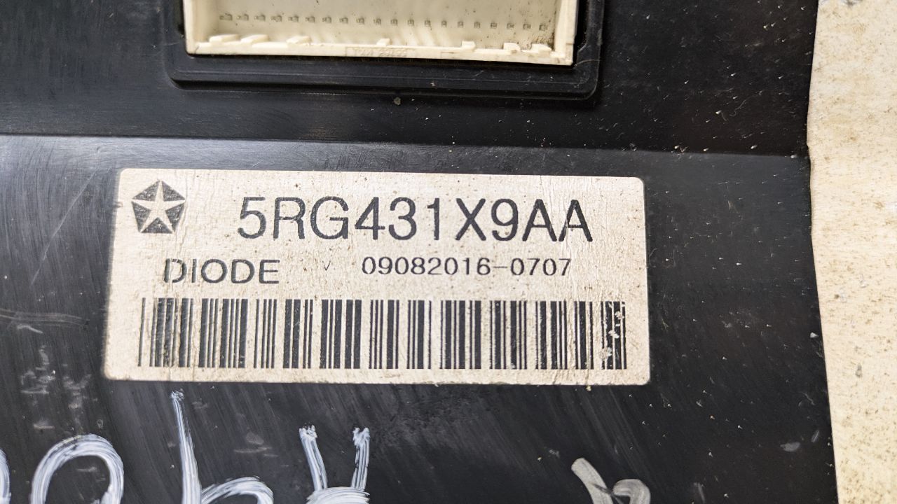 2017 DODGE JOURNEY 6cyl Gasoline 3.6 TEMP CONTROL - 387326 — photo 5