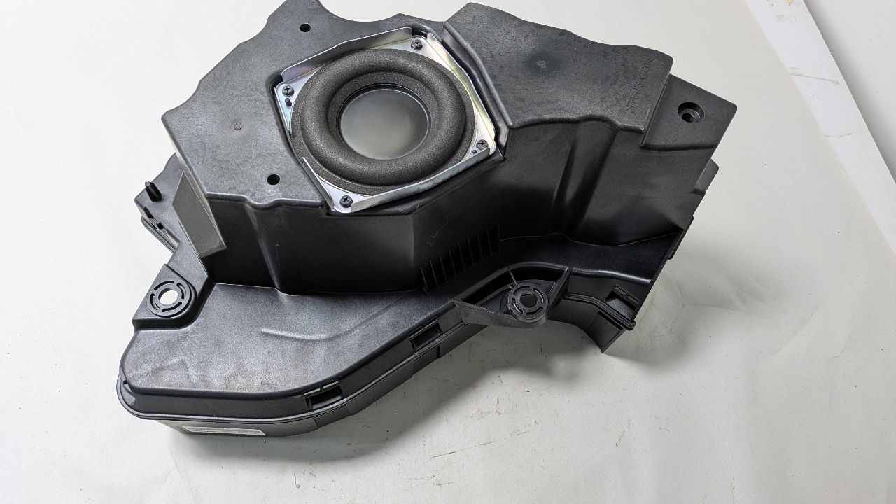 2017 NISSAN ARMADA 5.6L 8cyl Gasoline VVT Speaker - 387356
