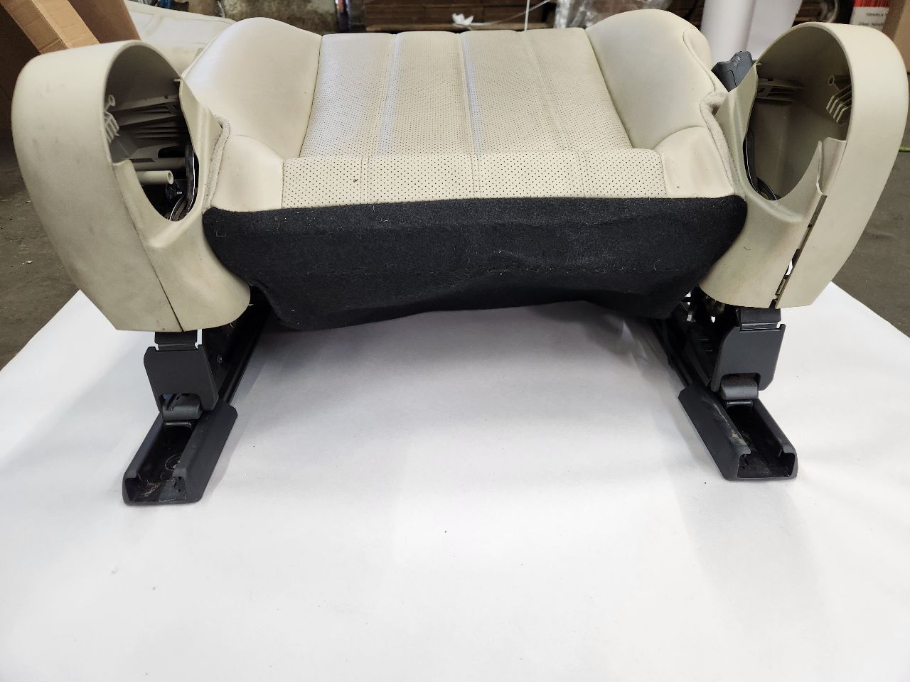 2021 MAZDA 6 2.5L 4cyl Gasoline Left SEAT, FRONT - 387714 — photo 3