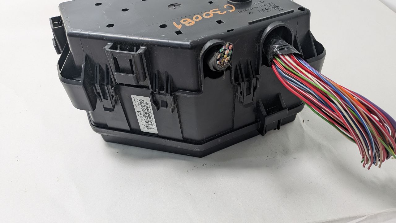 2017 CHEVROLET TRAVERSE 6cyl Gasoline 3.6 Fuse Box, Engine - 388072 — photo 5