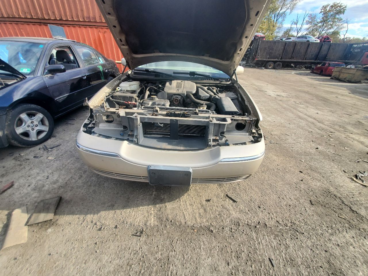 2010 LINCOLN & TOWN CAR 8cyl gas 4.6 liter flex Right HEADLAMP ASSEMBLY - 388174 — photo 3