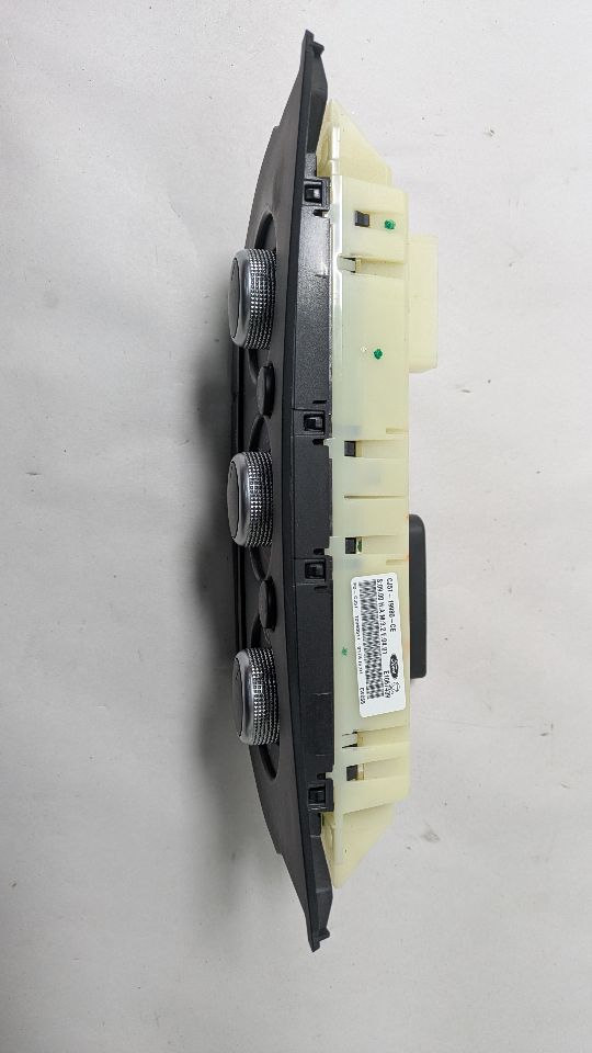 2013 FORD ESCAPE 4cyl 1.6 EcoBoost TEMP CONTROL - 388291 — photo 2
