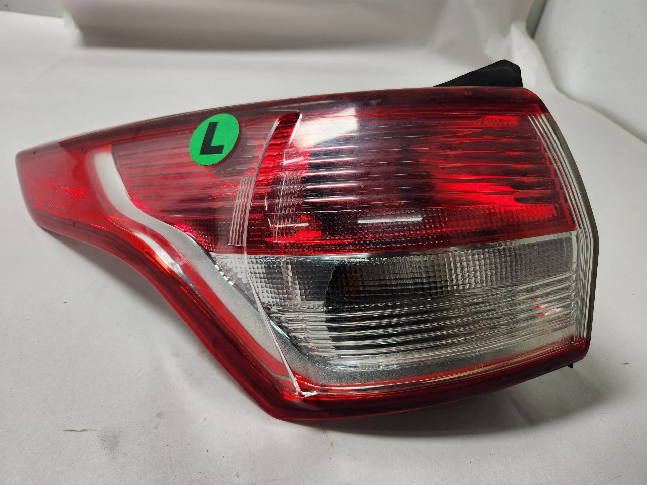2013 FORD ESCAPE 4cyl 1.6 EcoBoost Left TAIL LAMP - 388295 — photo 1