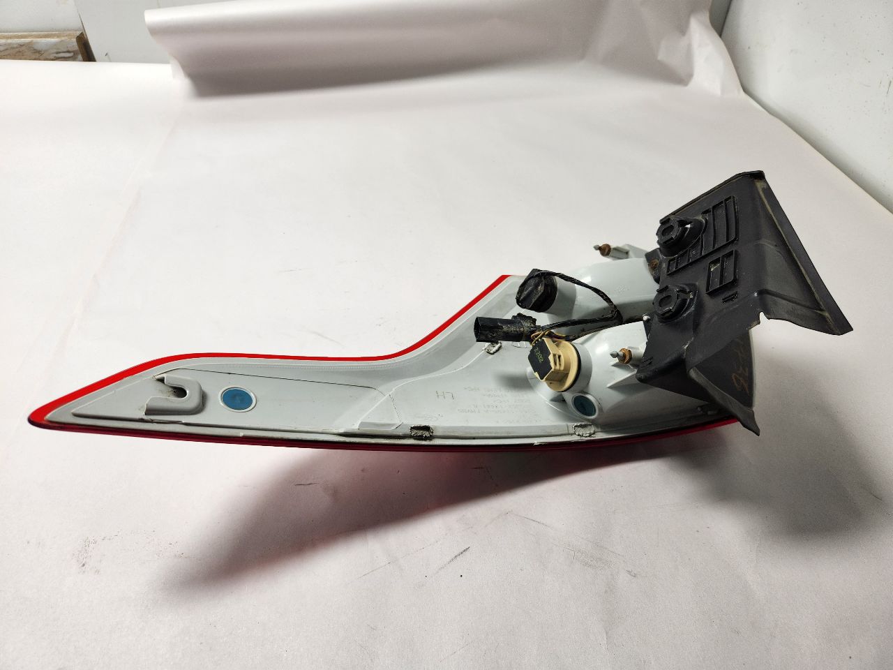 2013 FORD ESCAPE 4cyl 1.6 EcoBoost Left TAIL LAMP - 388295 — photo 3