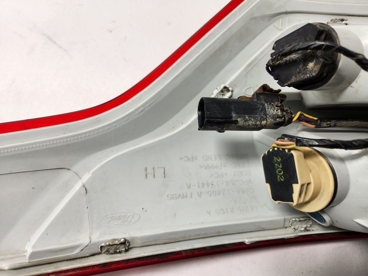 2013 FORD ESCAPE 4cyl 1.6 EcoBoost Left TAIL LAMP - 388295 — photo 5