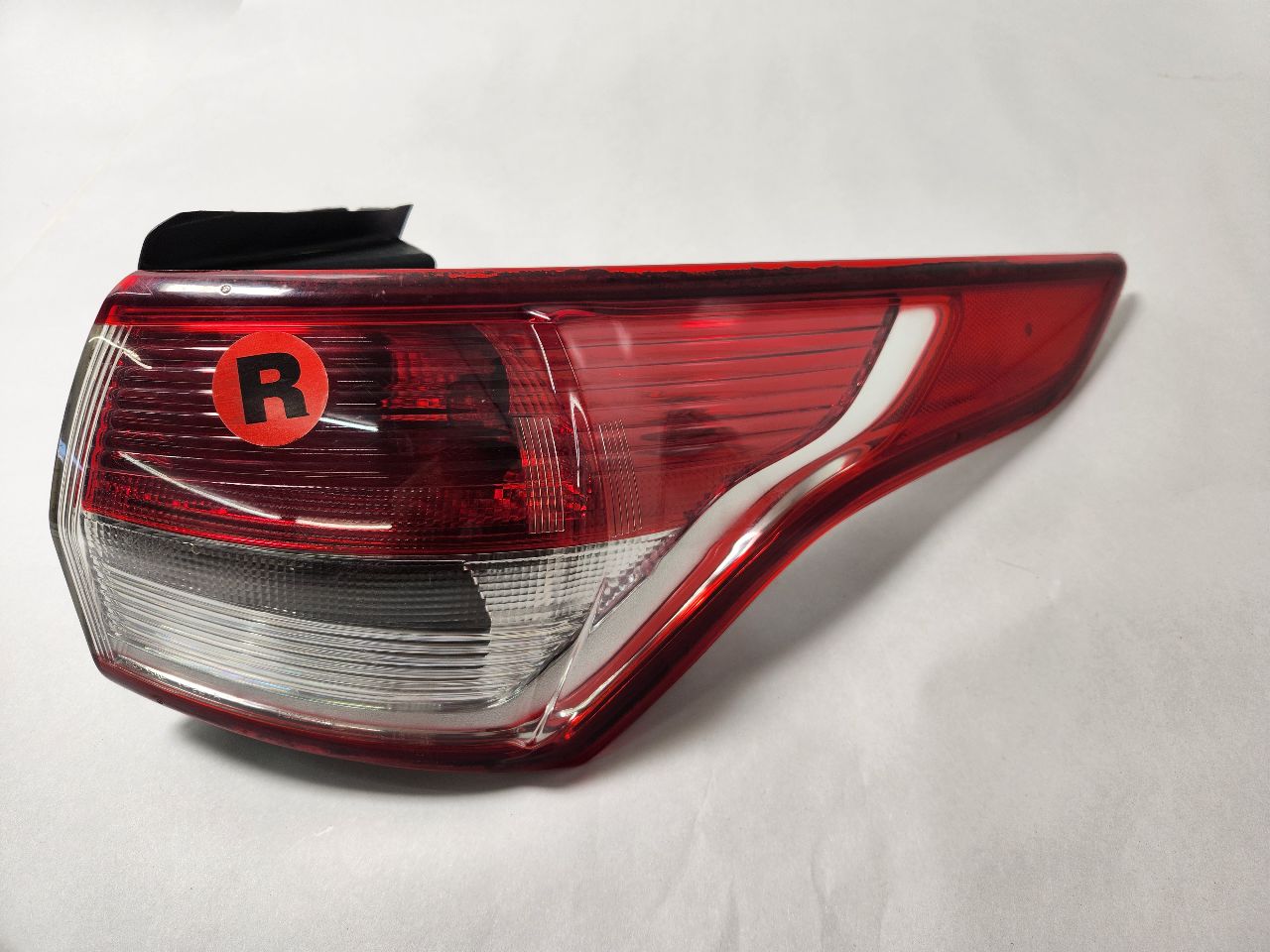 2013 FORD ESCAPE 4cyl 1.6 EcoBoost Right TAIL LAMP - 388297 — photo 1