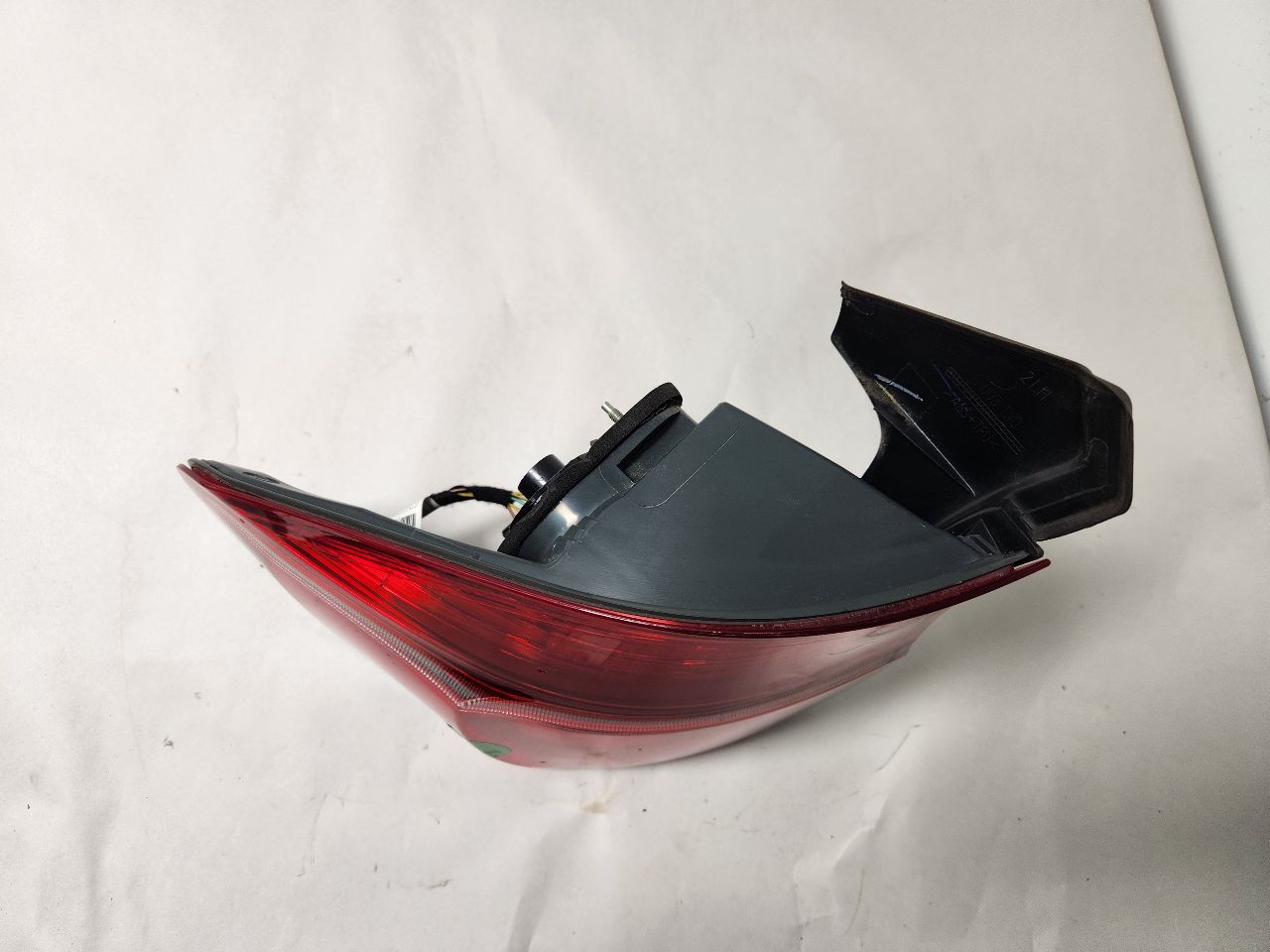 2012 BMW X5 Left TAIL LAMP - 388313 — photo 2
