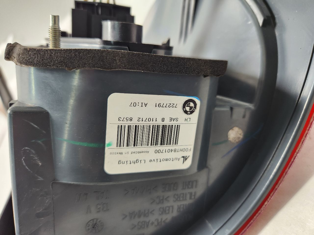 2012 BMW X5 Left TAIL LAMP - 388313 — photo 5