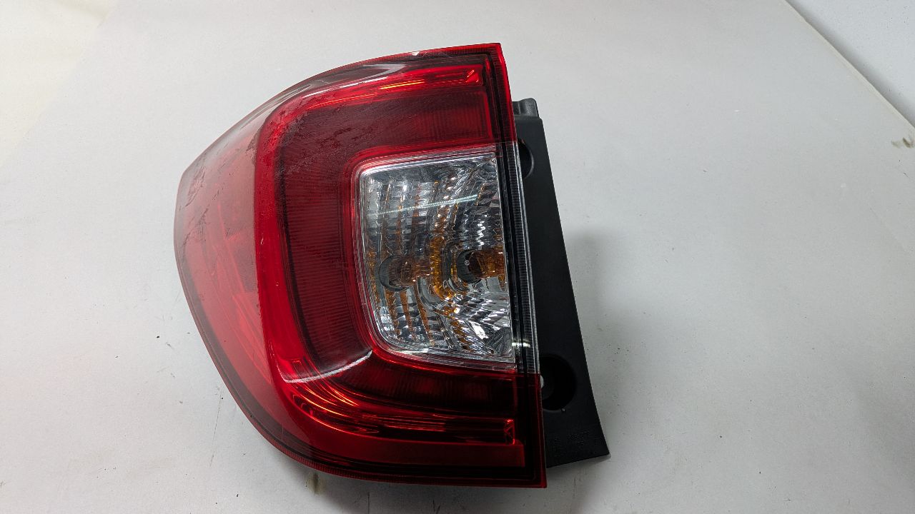 2019 HONDA PILOT Left TAIL LAMP - 388454 — photo 2