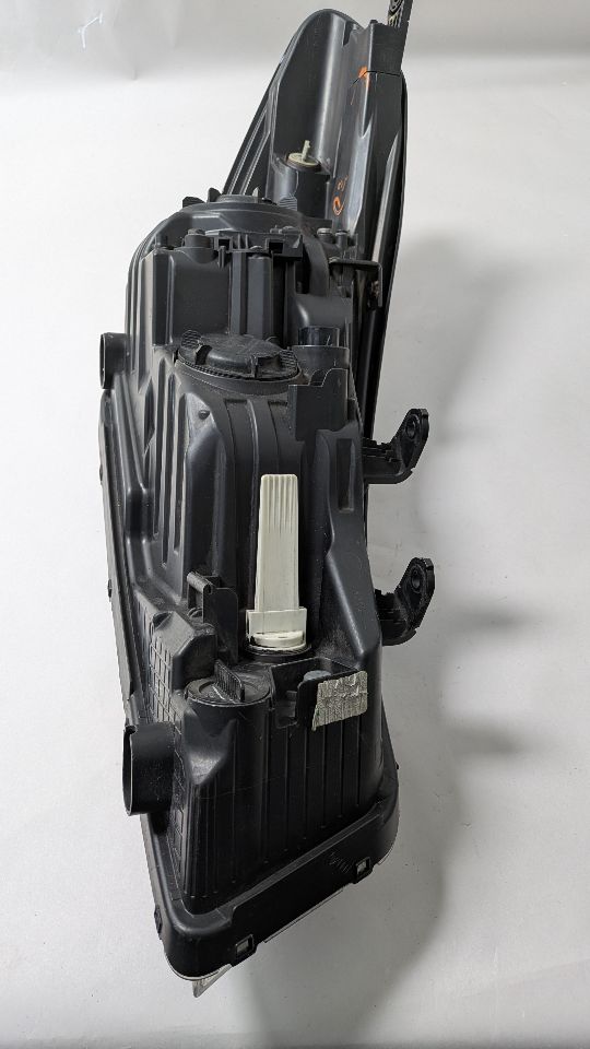 2017 KIA FORTE 2.0L 4cyl Gasoline VVT Left HEADLAMP ASSEMBLY - 388473 — photo 5