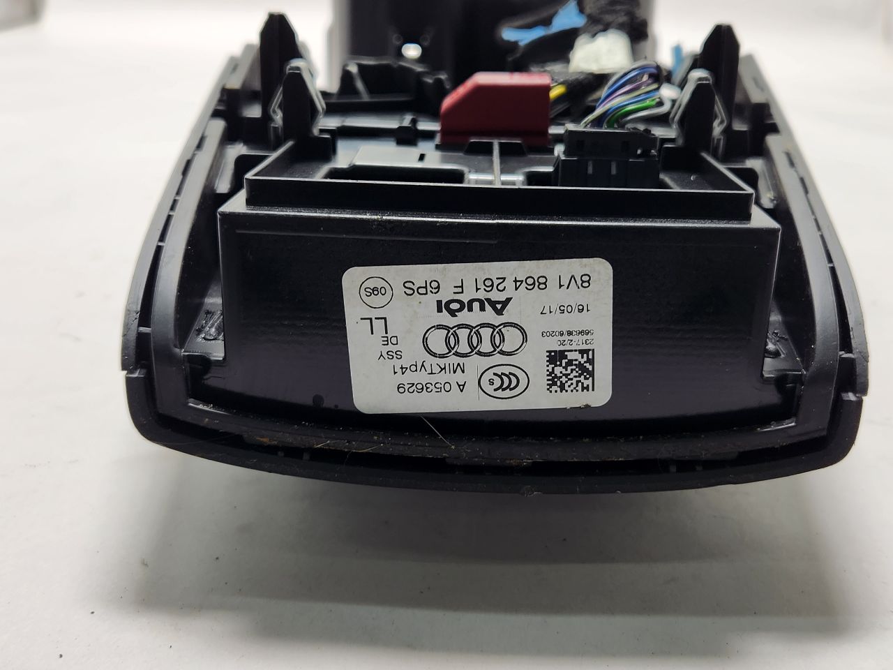 2017 AUDI A3 2.0L 4cyl Turbo Gasoline Console, Front - 388625 — photo 4