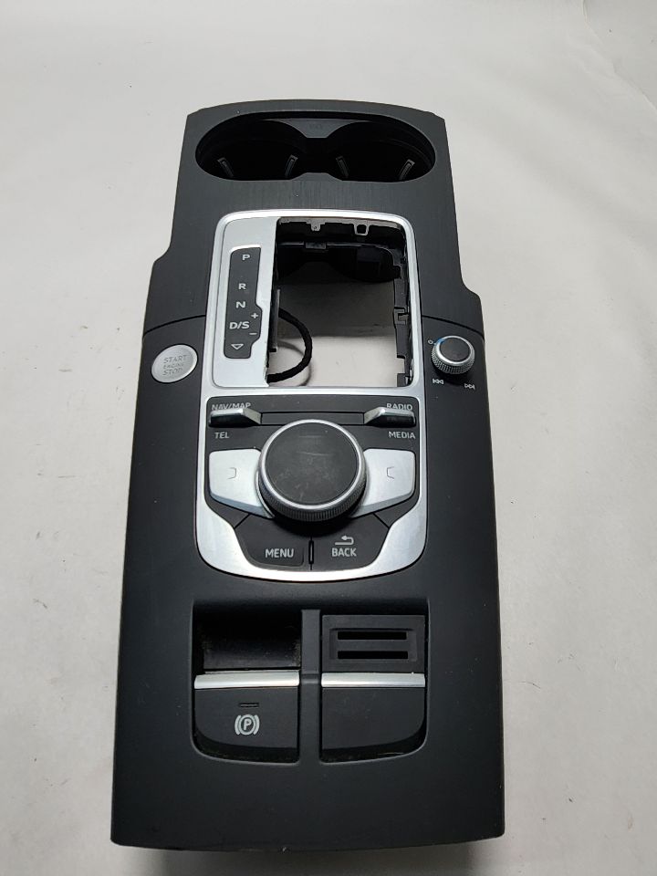 2017 AUDI A3 2.0L 4cyl Turbo Gasoline Console, Front - 388625 — photo 8