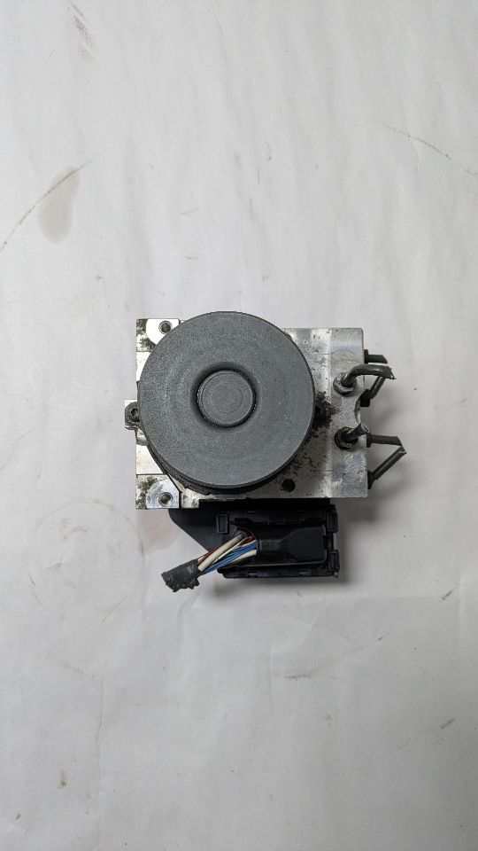 2013 TOYOTA RAV4 4cyl Gasoline 2.5 DOHC Anti-lock Brake Pts - 388900