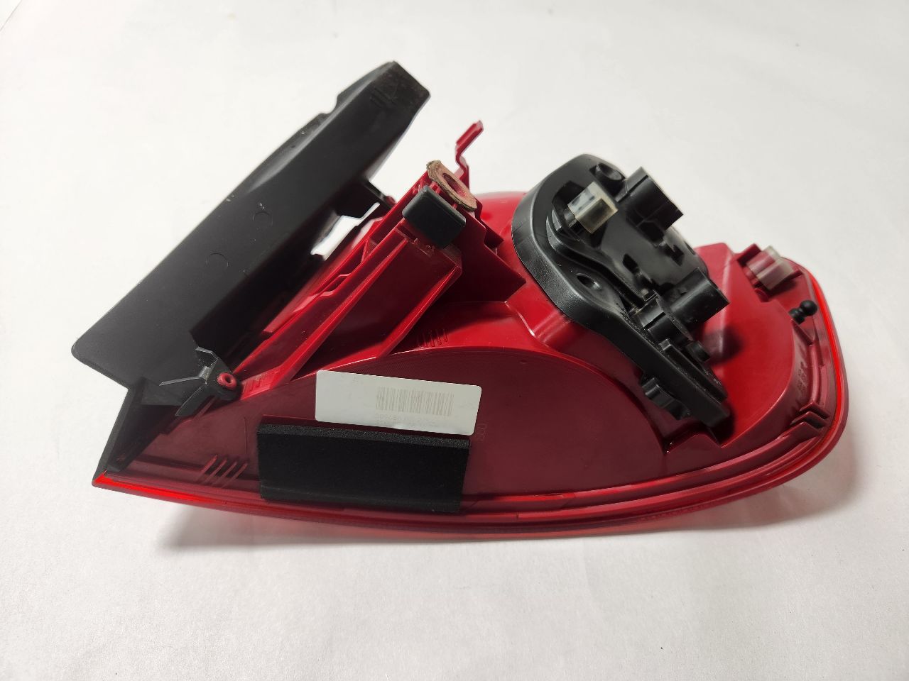 2009 MASERATI QUATTROPO TAIL LAMP - 389085 — photo 4