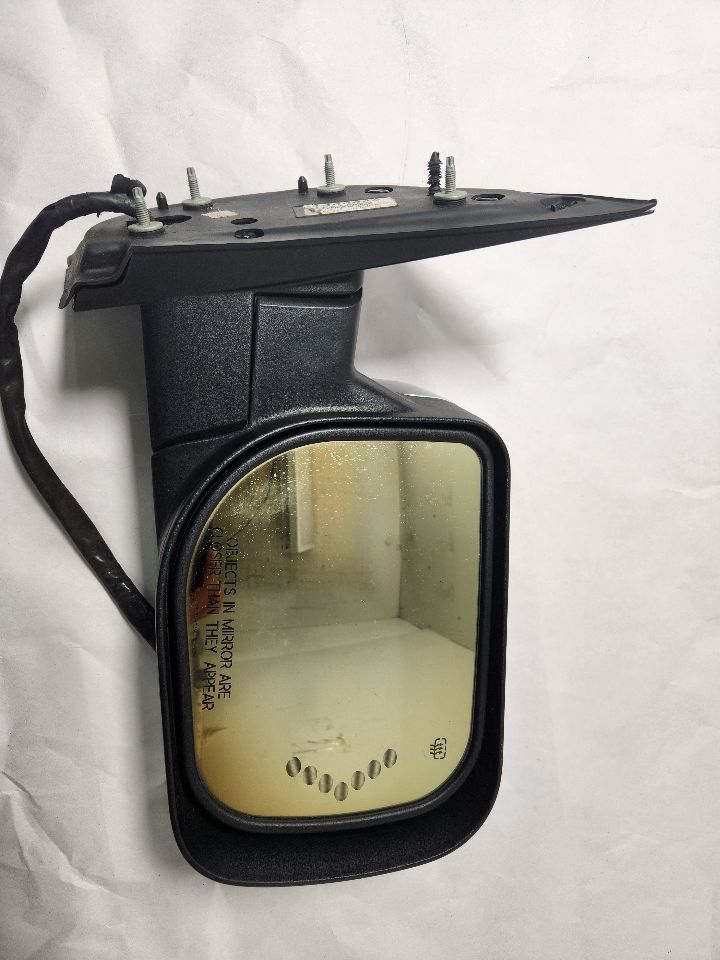 2006 INFINITI QX56 8cyl Gasoline 5.6 Right SIDE VIEW MIRROR - 389105