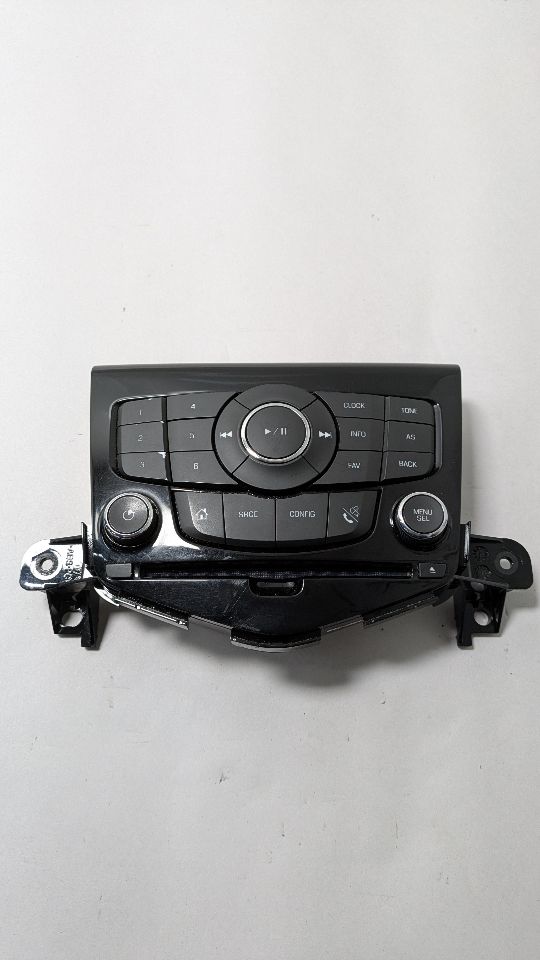 2015 CHEVROLET CRUZE 4cyl Gasoline Turbo 1.4 Radio Audio - 389140