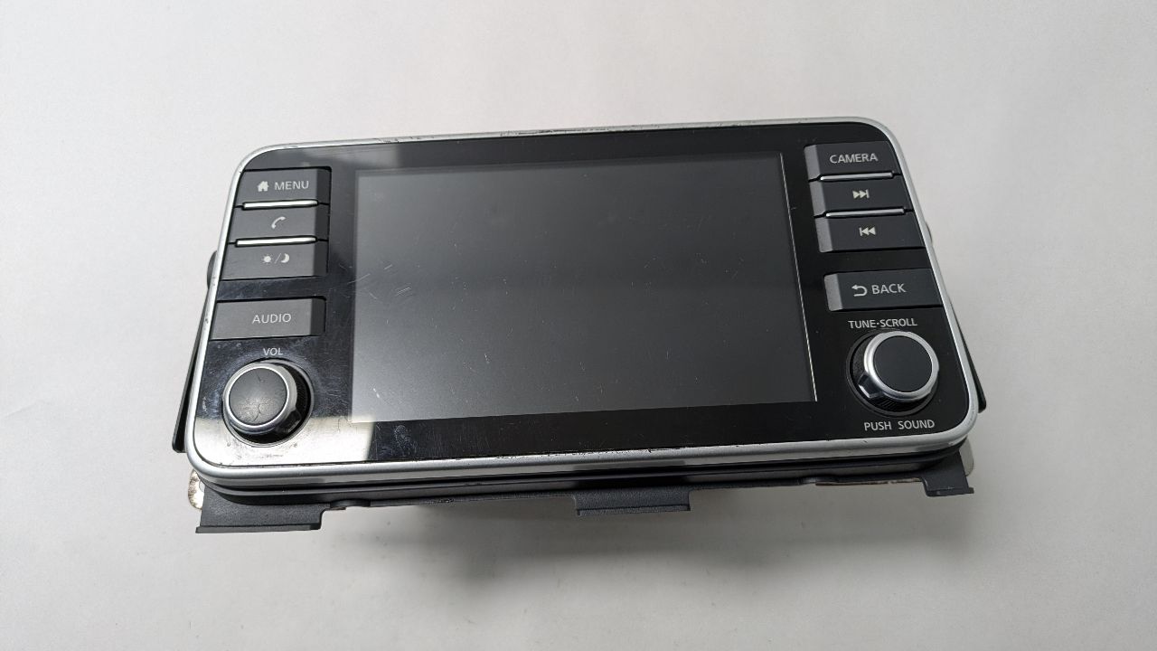 2021 NISSAN VERSA 1.6L 4cyl Gasoline VVT Radio Audio - 389151 — photo 6