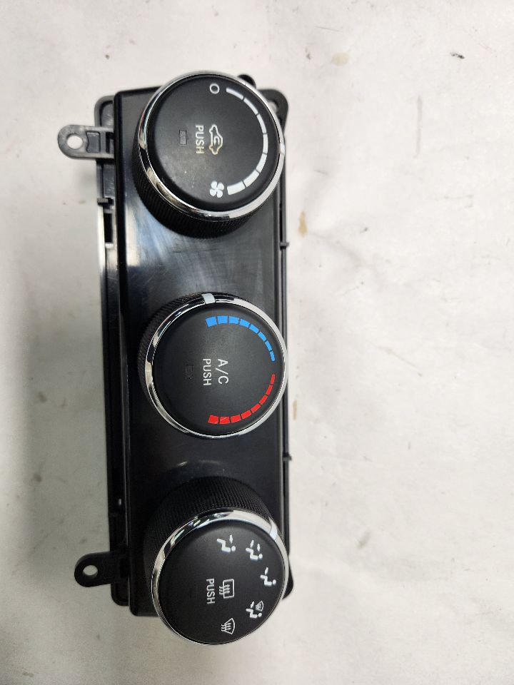 2015 JEEP COMPASS 4cyl Gasoline 2.0 Dohc TEMP CONTROL - 389301