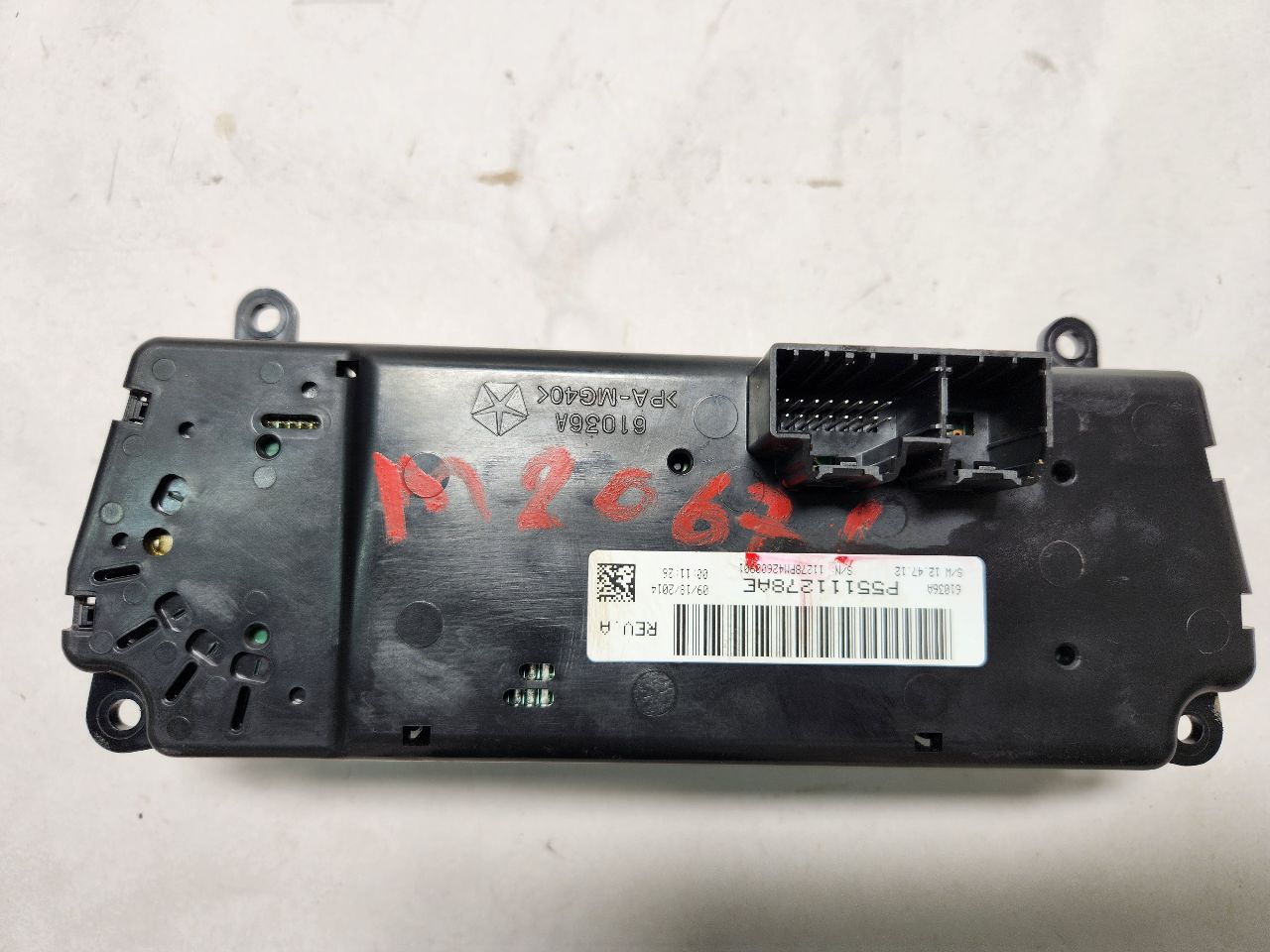 2015 JEEP COMPASS 4cyl Gasoline 2.0 Dohc TEMP CONTROL - 389301 — photo 4