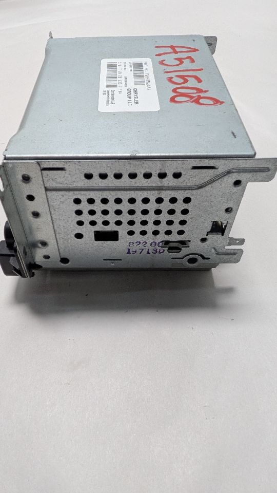 2014 DODGE JOURNEY 4cyl Gasoline 2.4 Radio Audio - 389585 — photo 6