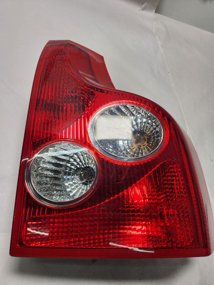 2005 VOLVO XC90 8cyl Gasoline 4.4 Right TAIL LAMP - 389620
