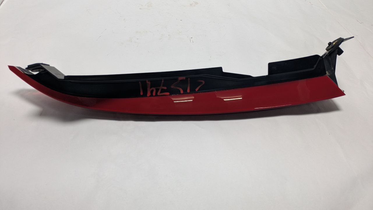 2005 VOLVO XC90 8cyl Gasoline 4.4 Left TAIL LAMP - 389621 — photo 3