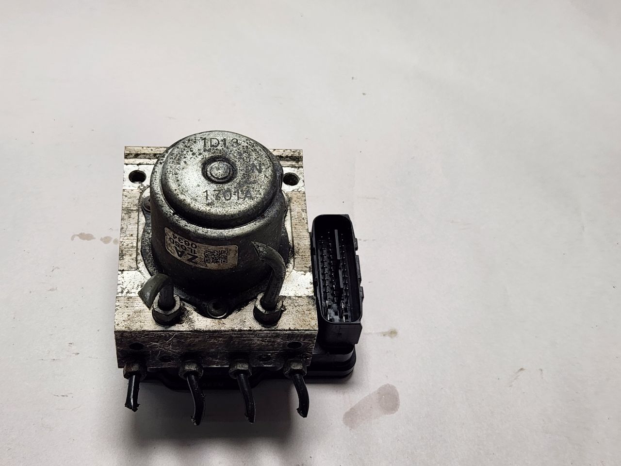 2011 HONDA PILOT 6cyl Gasoline 3.5 Anti-lock Brake Pts - 389689
