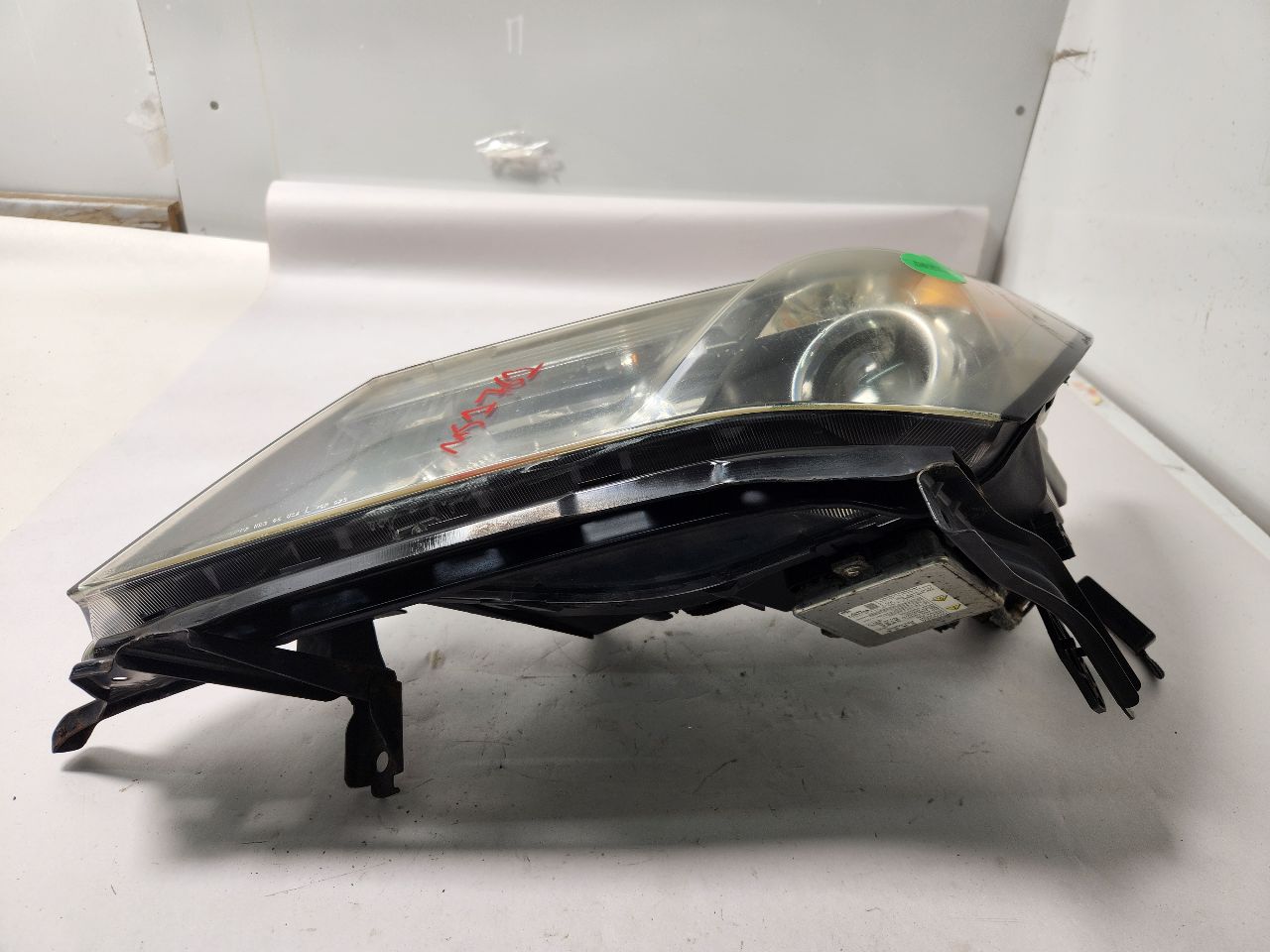 2010 ACURA MDX 3.7L 6cyl Gasoline VVT Left HEADLAMP ASSEMBLY - 390369 — photo 2