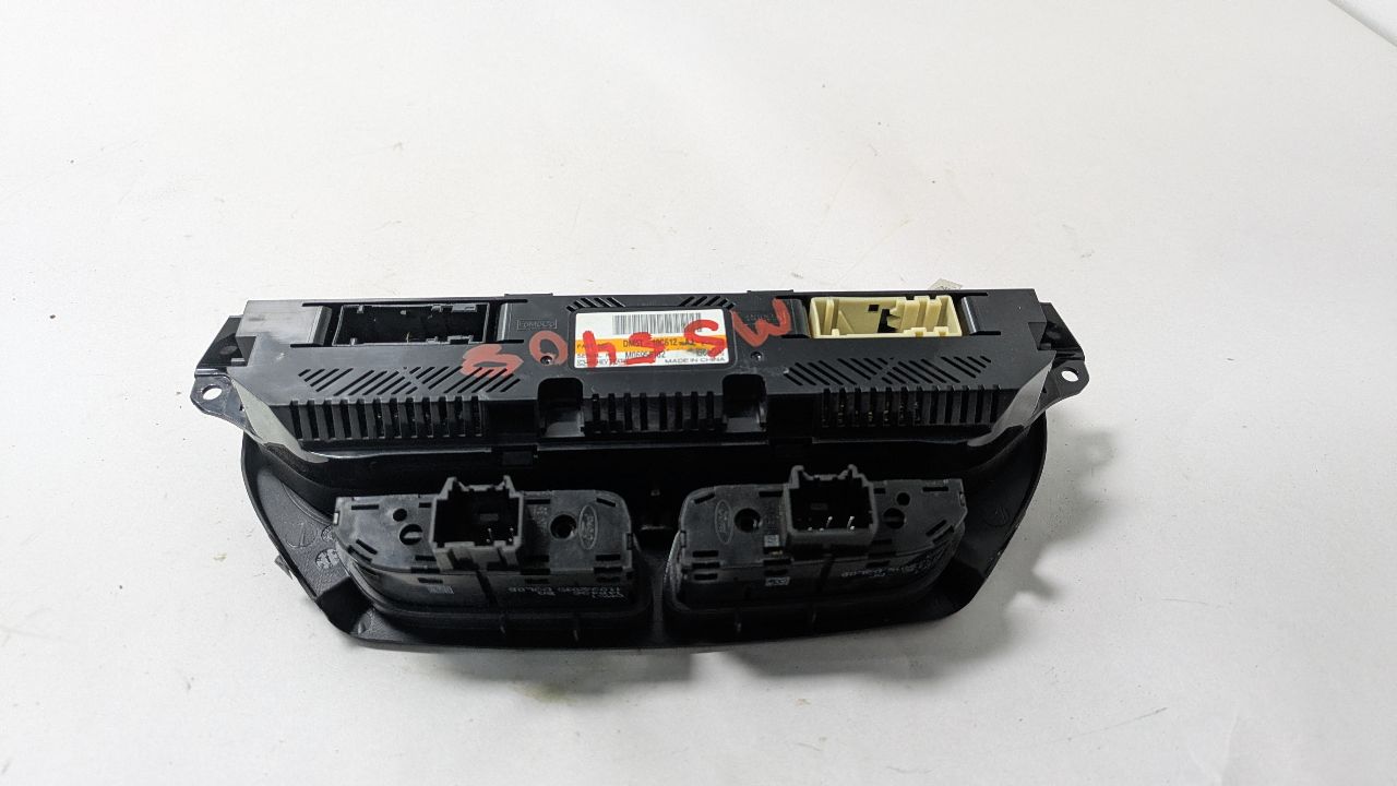 2015 FORD C-MAX 4cyl Electric 2.0 TEMP CONTROL - 390429 — photo 6