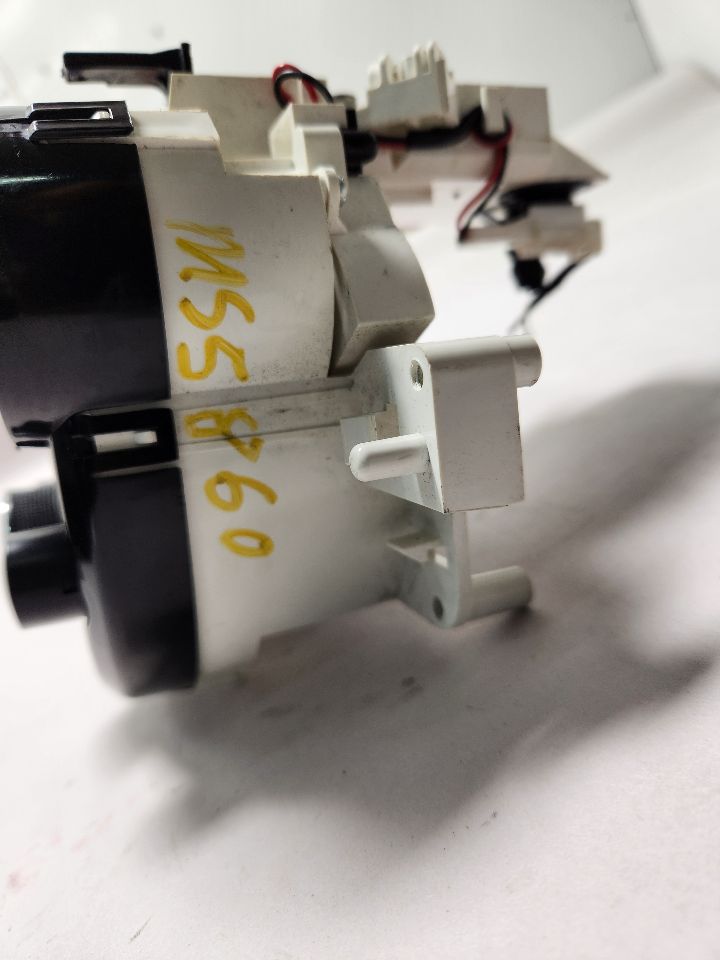 2019 NISSAN VERSA 1.6L 4cyl Gasoline VVT TEMP CONTROL - 390436 — photo 3