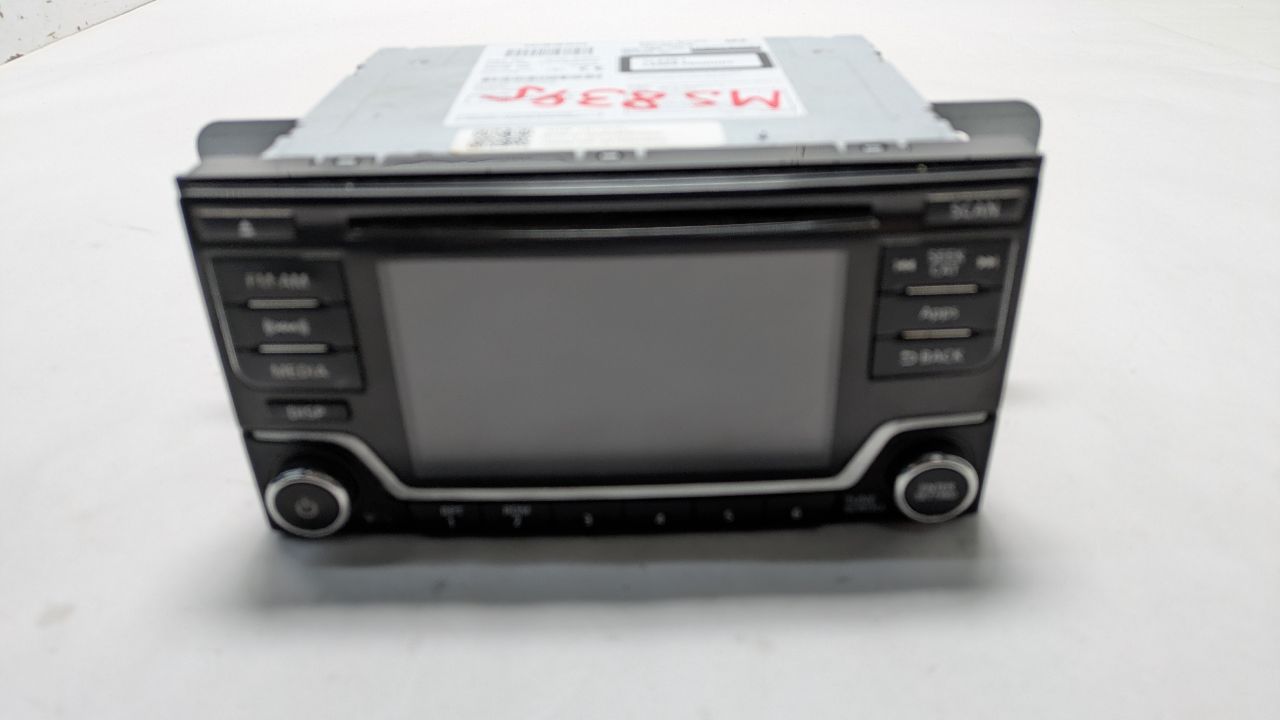 2015 NISSAN SENTRA 4cyl Gasoline 1.8 Radio Audio - 390470 — photo 1