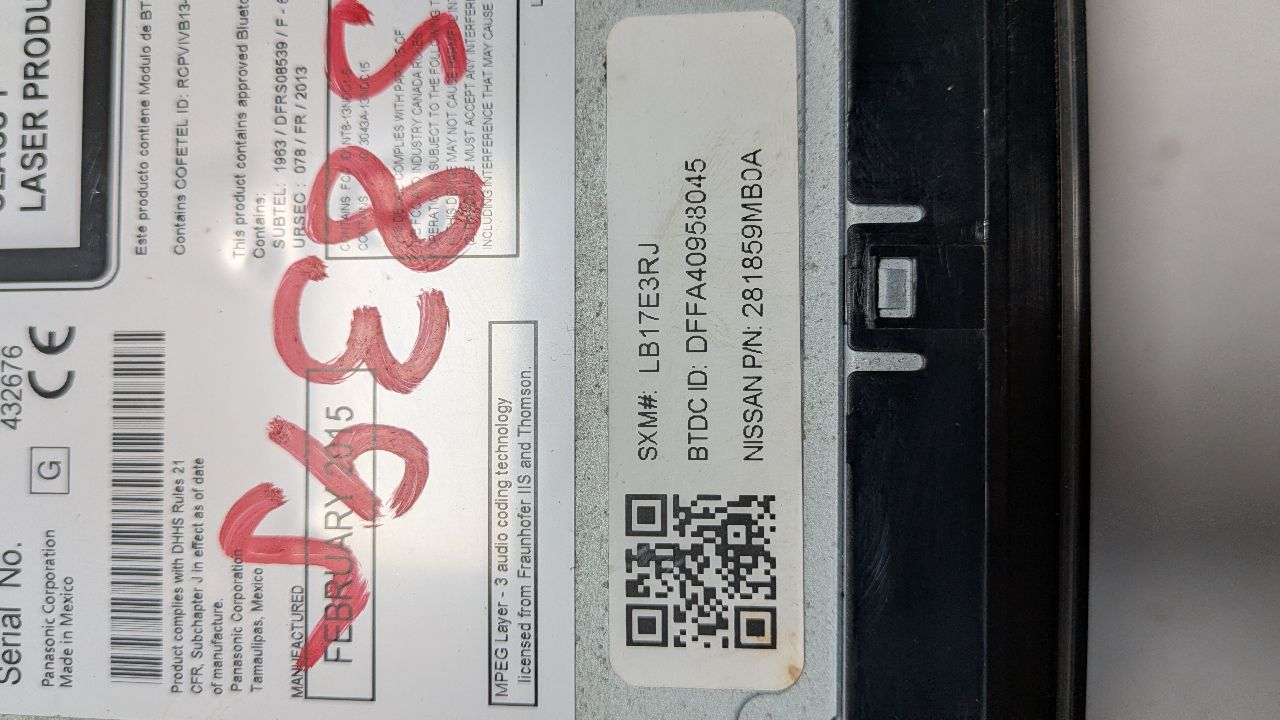 2015 NISSAN SENTRA 4cyl Gasoline 1.8 Radio Audio - 390470 — photo 5