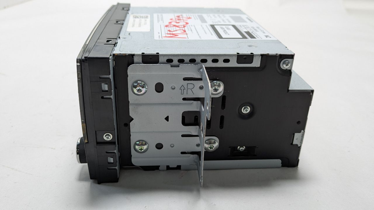 2015 NISSAN SENTRA 4cyl Gasoline 1.8 Radio Audio - 390470 — photo 6